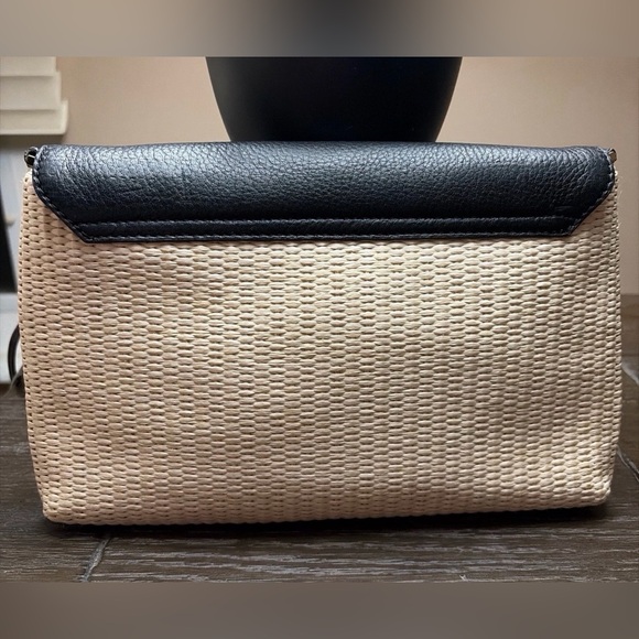 Kate Spade New York Black Leather and Straw Crossbody with Storybook lining EUC - Picture 6 of 10